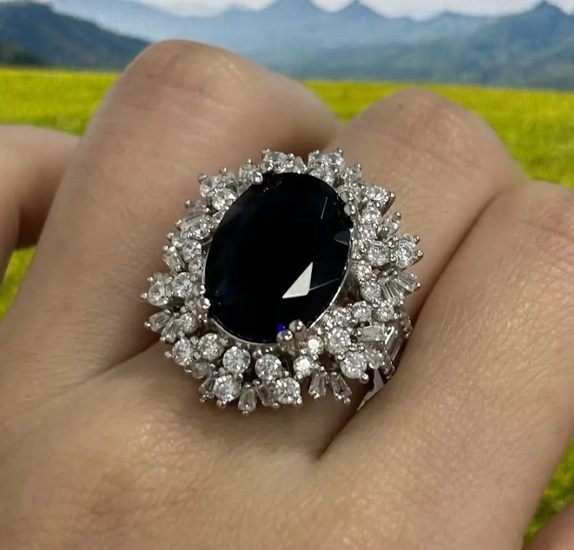 Classic Romance: A Rich 6.75ct Oval Blue Sapphire