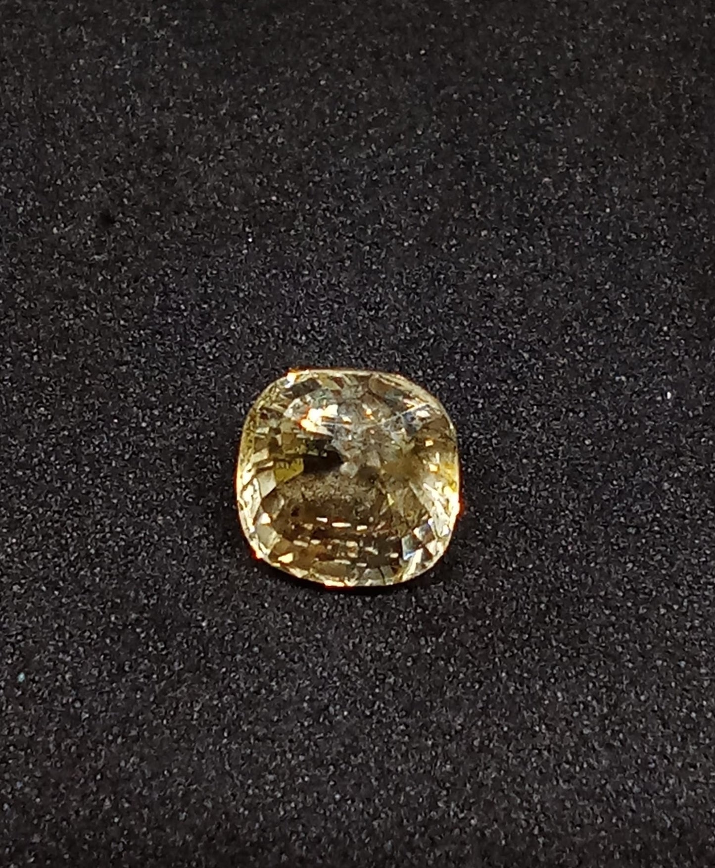 Natural Unheated Certified Yellow Sapphire 3.05cts 11-24-4-YS693