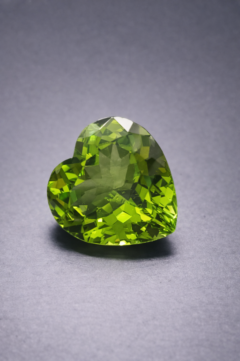 Natural Peridot: Nature's Treasure 4.49cts- PR05 (24)