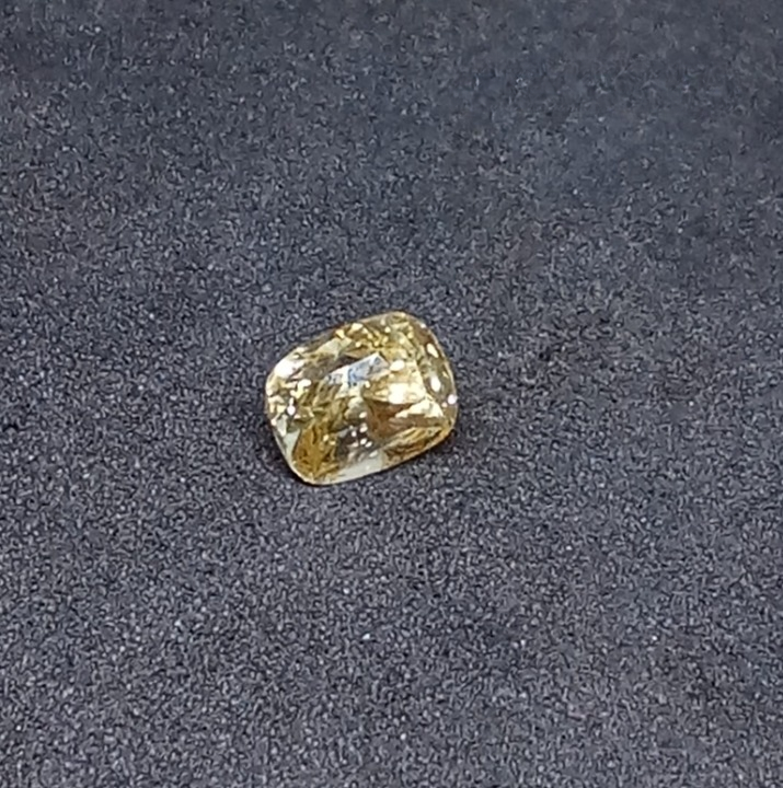 Natural Unheated Certified Yellow Sapphire 3.02cts 11-24-7-YS632