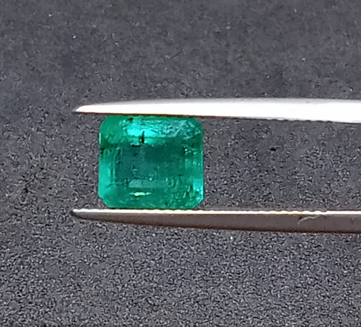 Natural Certified Emerald 2.67cts 11-24-12-EM112