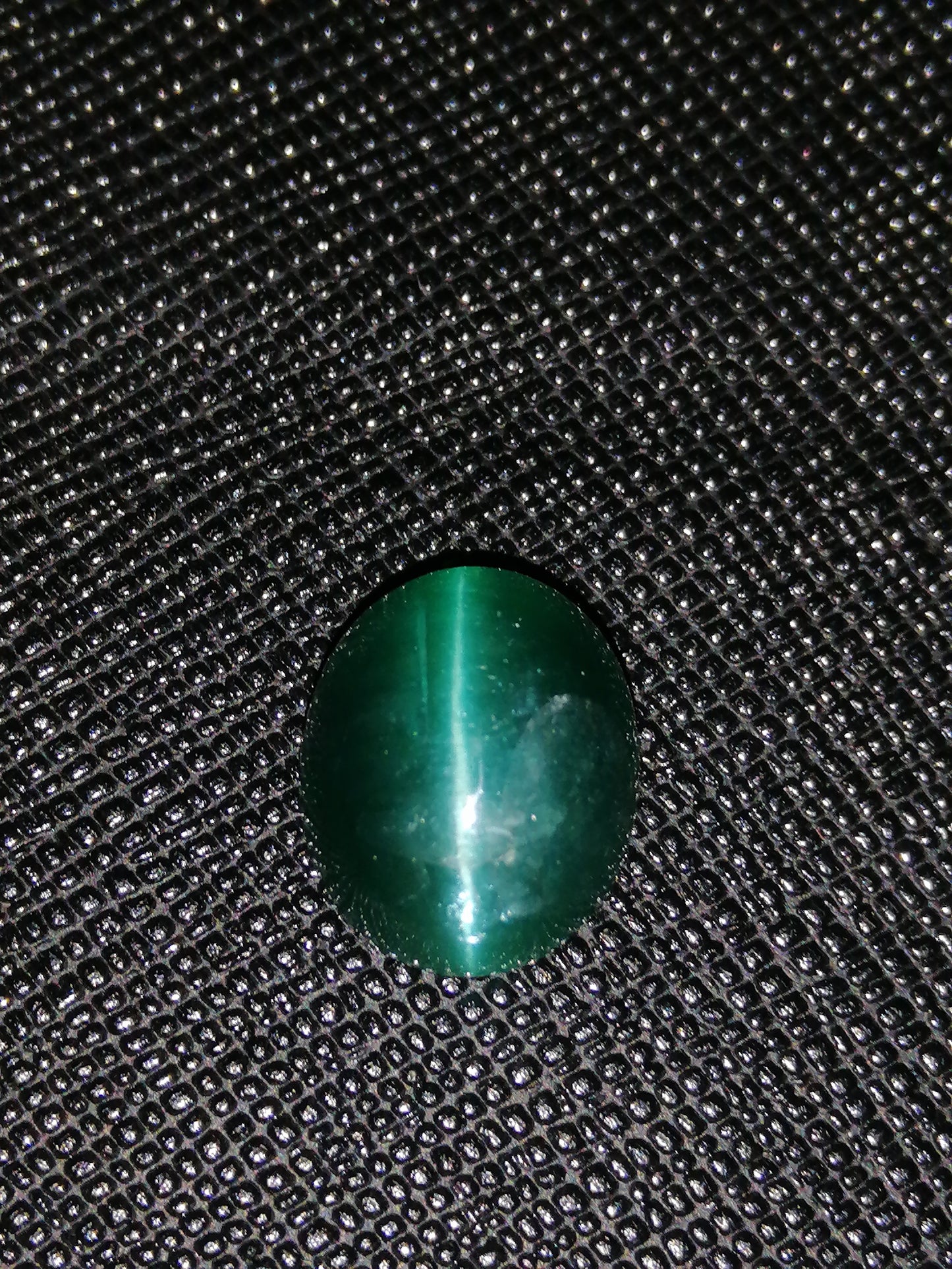 Natural Swiss Lab Certified Apatite Catseye: Green Aurora 6.83cts- AP26 (24)