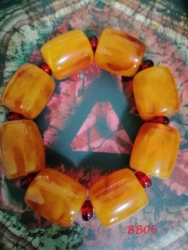 NATURAL BEEWAX BRACELET