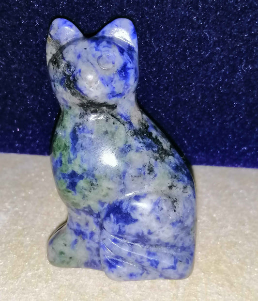 CARVED SODALITE CAT FIGURINE DECORATION CS01