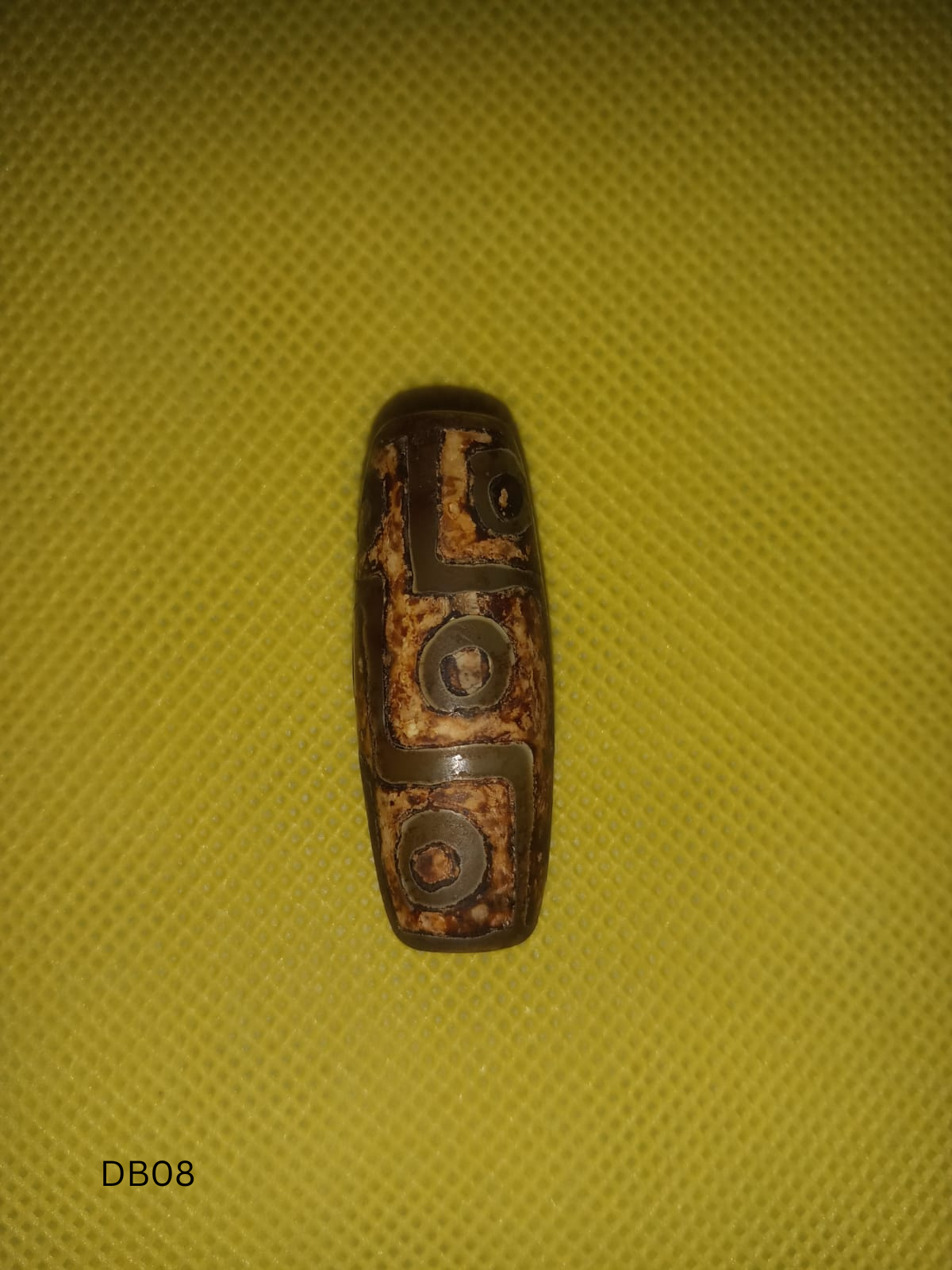 Natural Authentic Tibetan Dzi Bead DB08