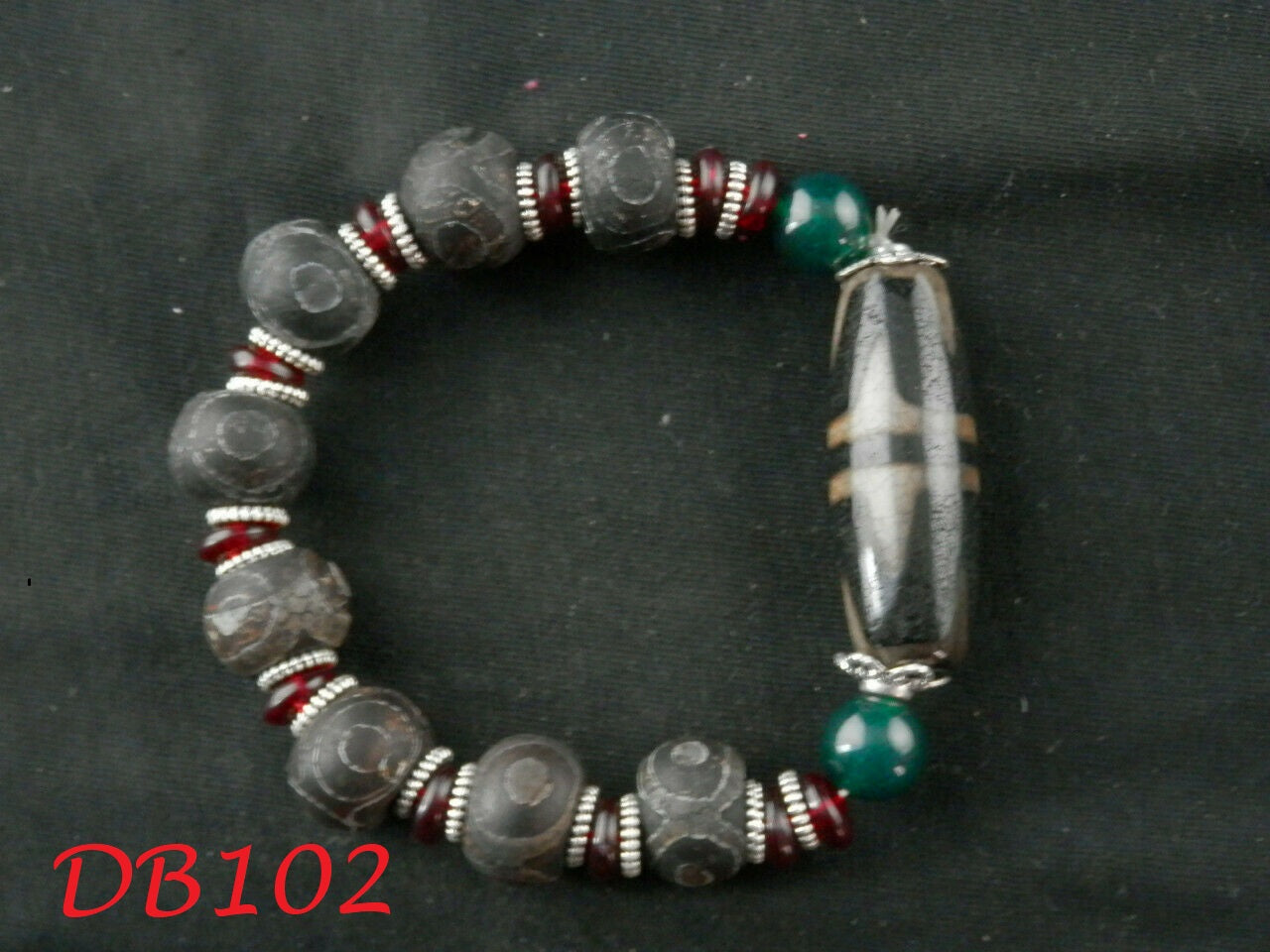 Authentic Natural Tibetan Dzi Bead Bracelet DB102