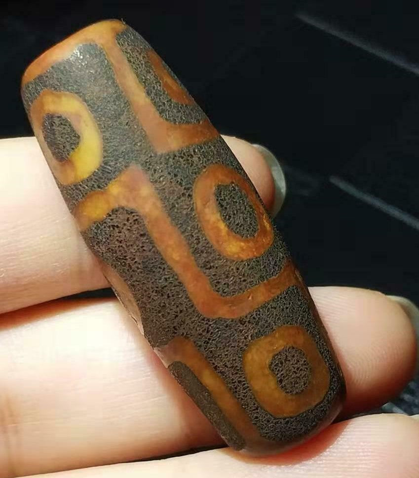 Natural Tibetan 9Eyes Dzi Bead