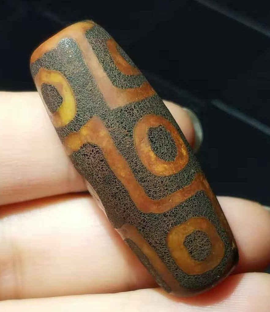 Natural Tibetan 9Eyes Dzi Bead