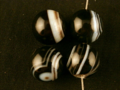 4Pcs Tibetan Natural Dzi Sky Eyed Round Beads DB156