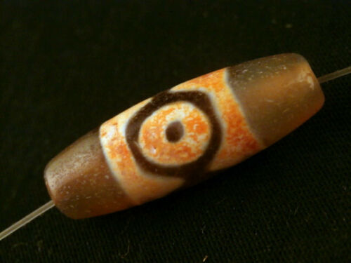 Authentic Natural Tibetan Dzi 3 Eyed Bead DB162