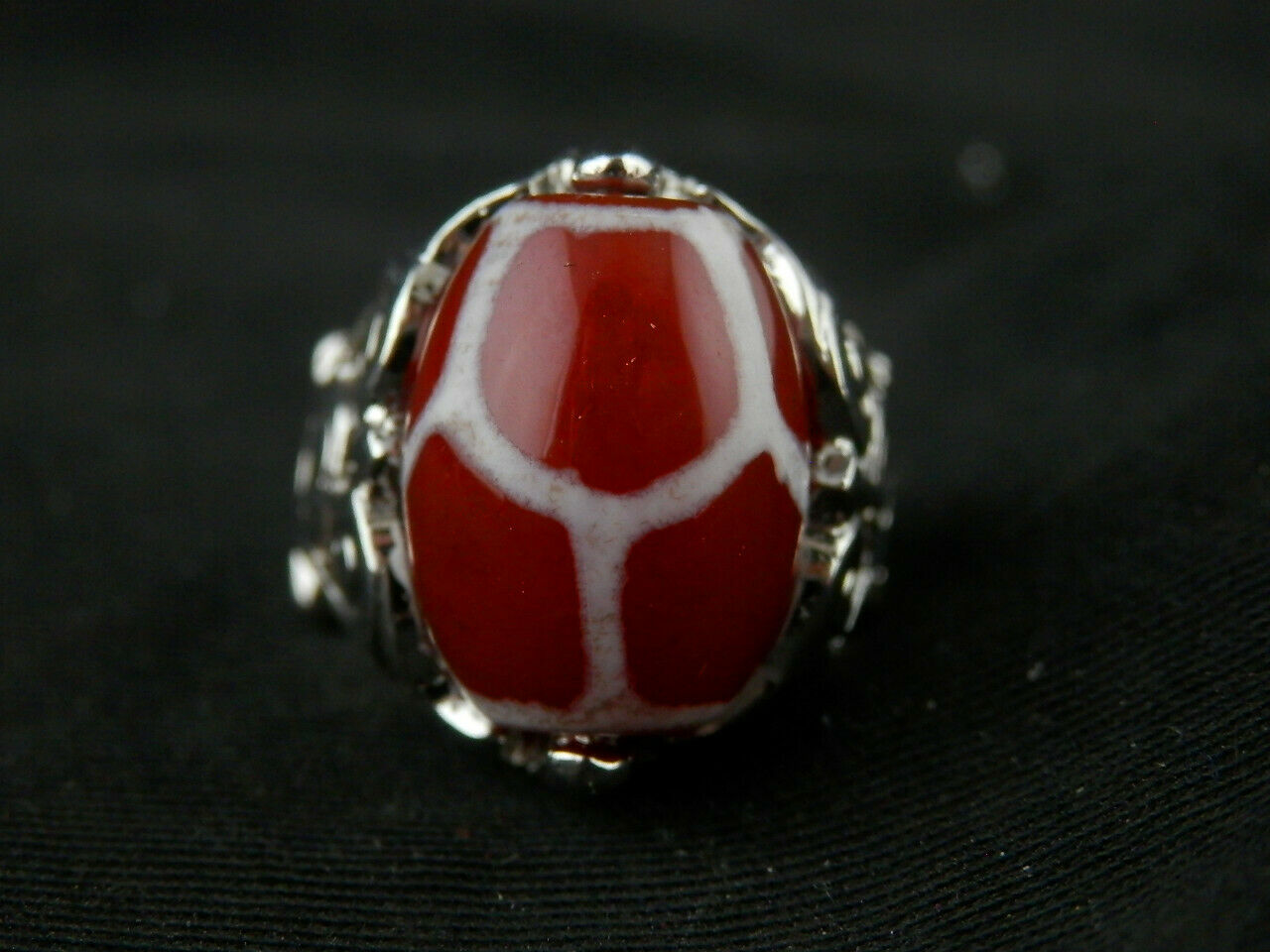 Authentic Natural Tibetan Silver Inlay Dzi Turtle Back Bead Ring (SIZE 6)