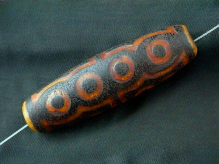 Authentic Natural Tibetan Old Dragon Vein Dzi 15Eyed Bead DB195