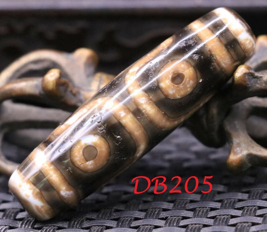 Authentic Natural Tibetan Old 7 Eye 4 Line dZi Bead Pendant