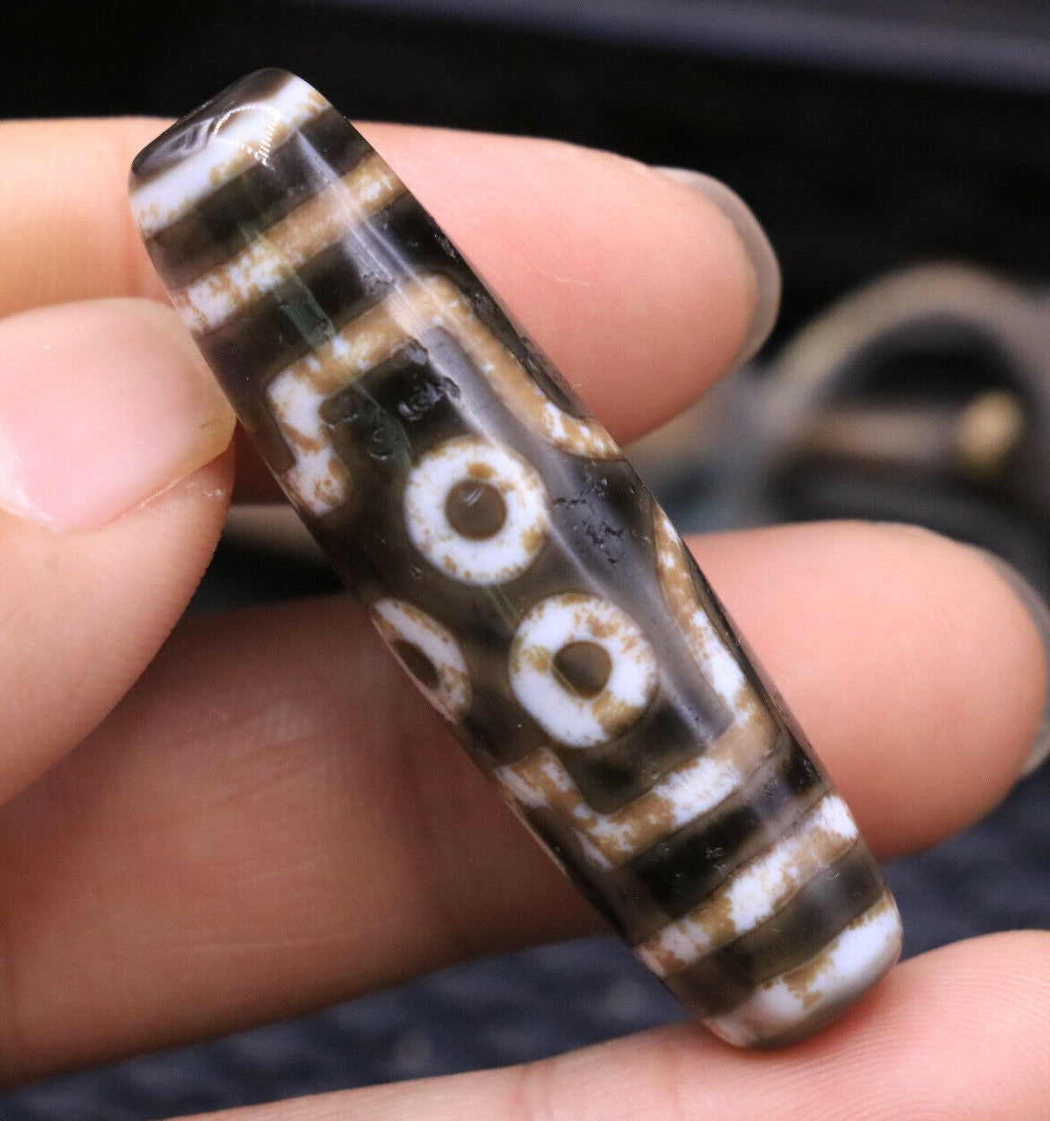 Authentic Natural Tibetan Old 7 Eye 4 Line dZi Bead Pendant