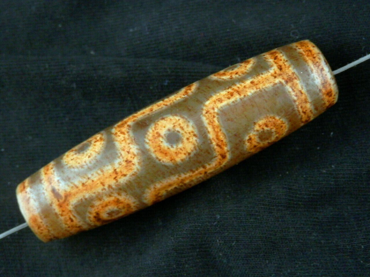 Authentic Natural Tibetan Dzi 9 Eyed Bead DB220