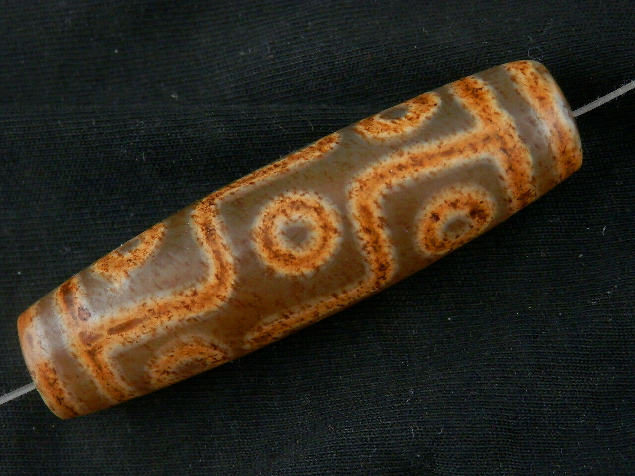 Authentic Natural Tibetan Dzi 9 Eyed Bead DB220