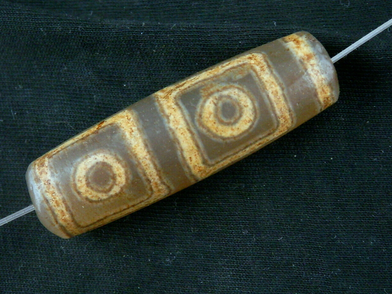 Authentic Natural Tibetan Dzi 4 Eyed Bead DB223