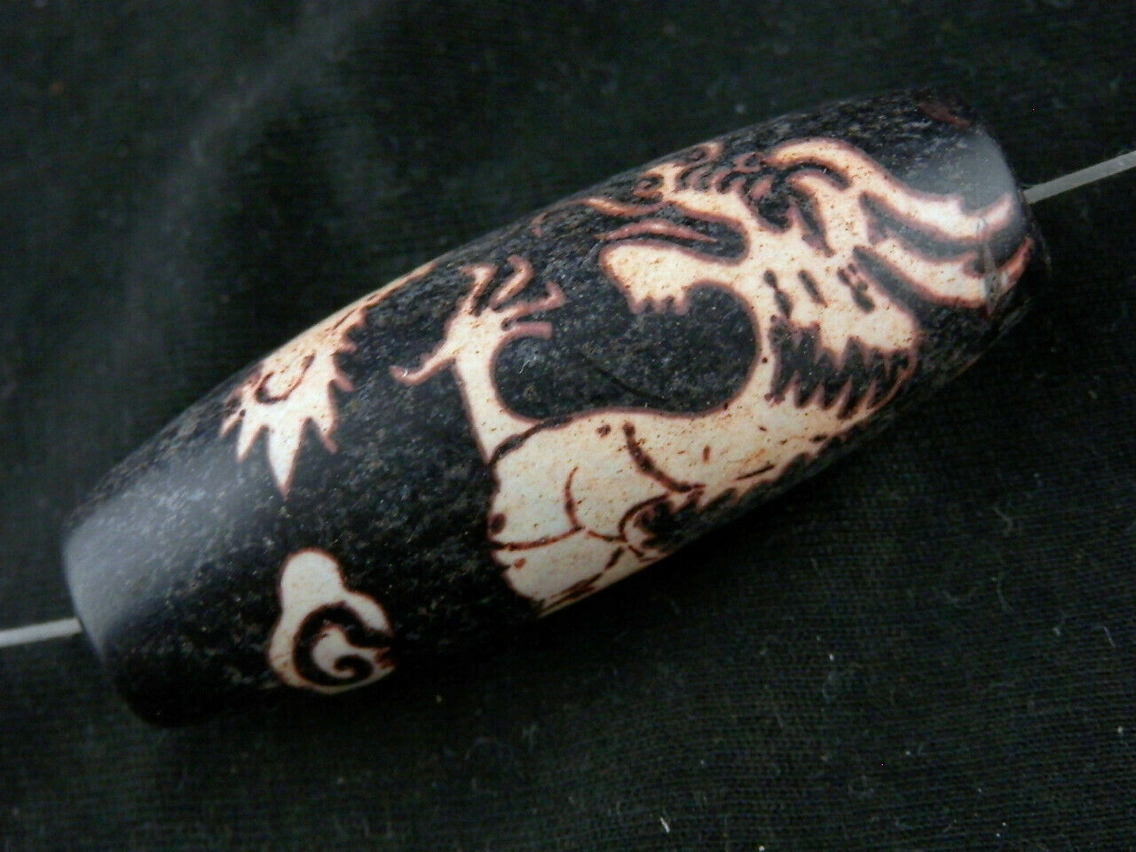 Authentic Natural Fine Rare Large Tibetan Old Dzi Dragon Bead