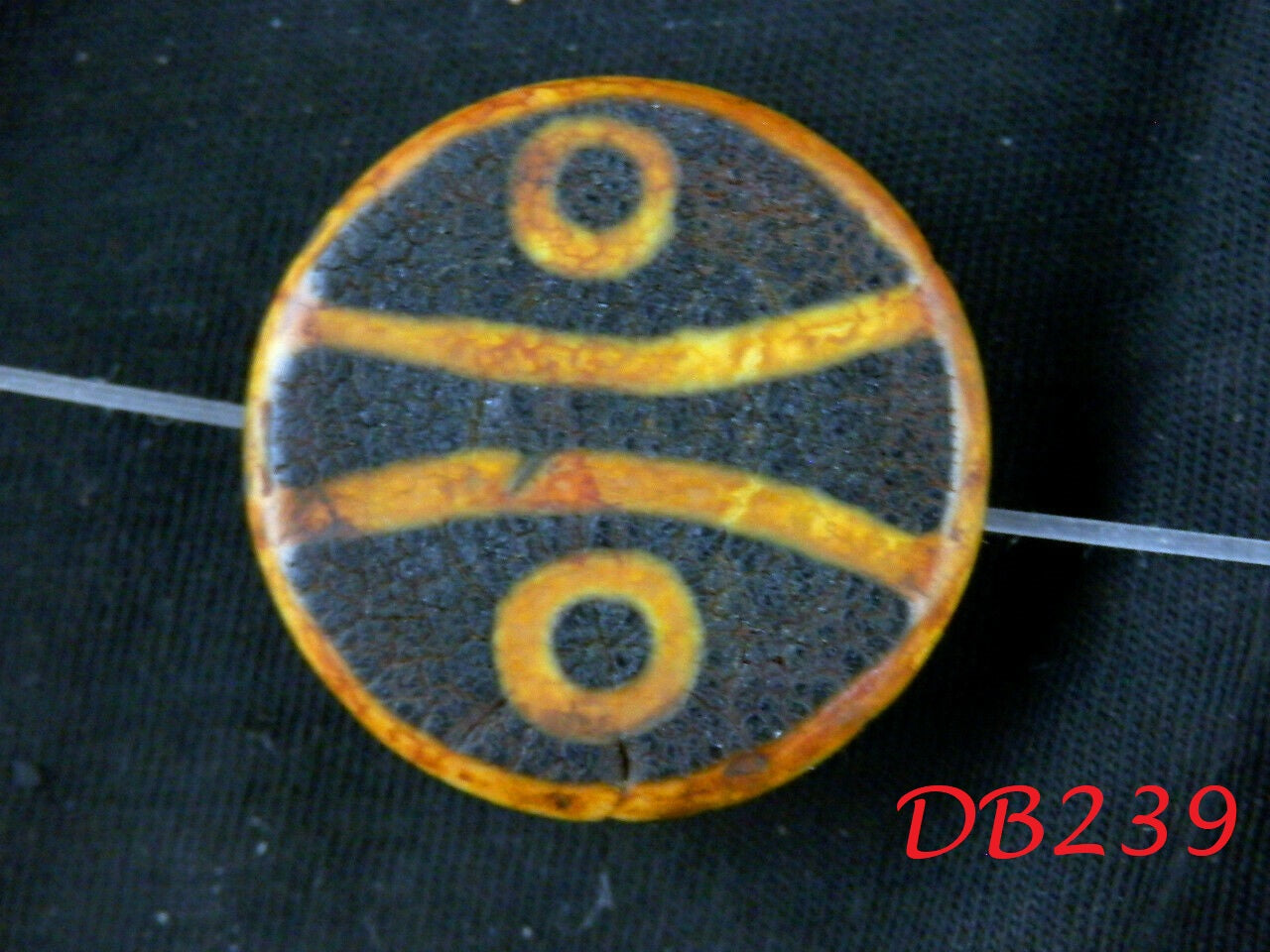 Authentic Natural Tibetan Dzi 4 Eyed Bead DB239