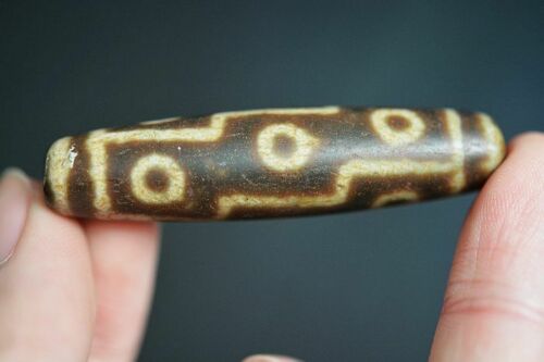 Authentic Natural Tibetan Dzi 9 Eyed Bead DB248