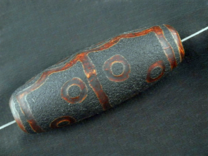 Authentic Natural Large Tibetan Dragon Vein Dzi 14Eyed Bead DB254