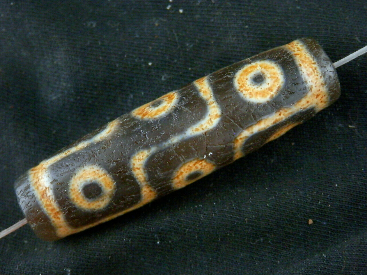 Authentic Natural Tibetan Dzi 9 Eyed Bead DB266