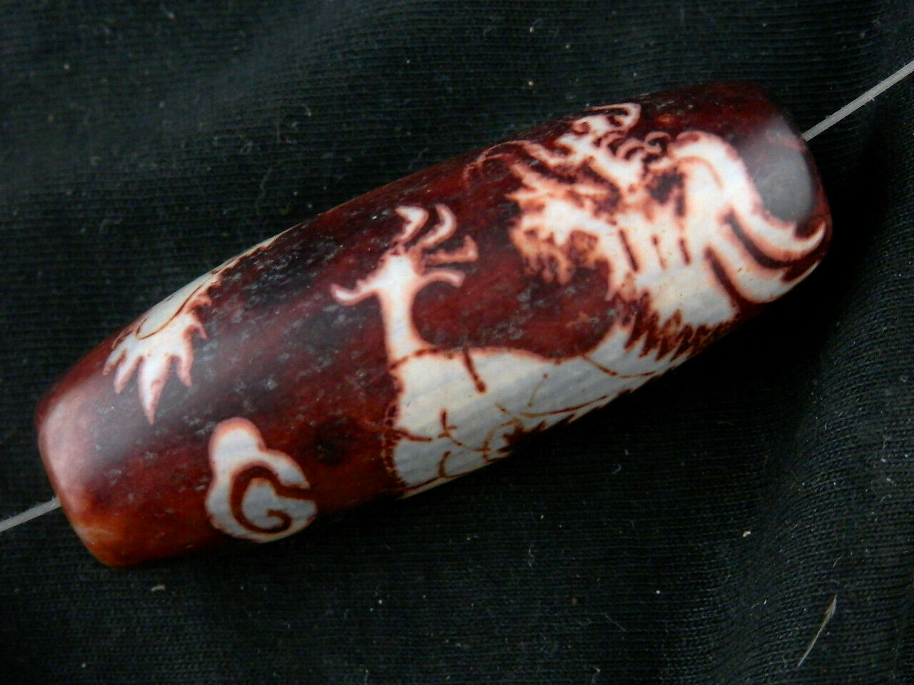 Authentic Natural Tibetan Dzi Dragon Bead DB275