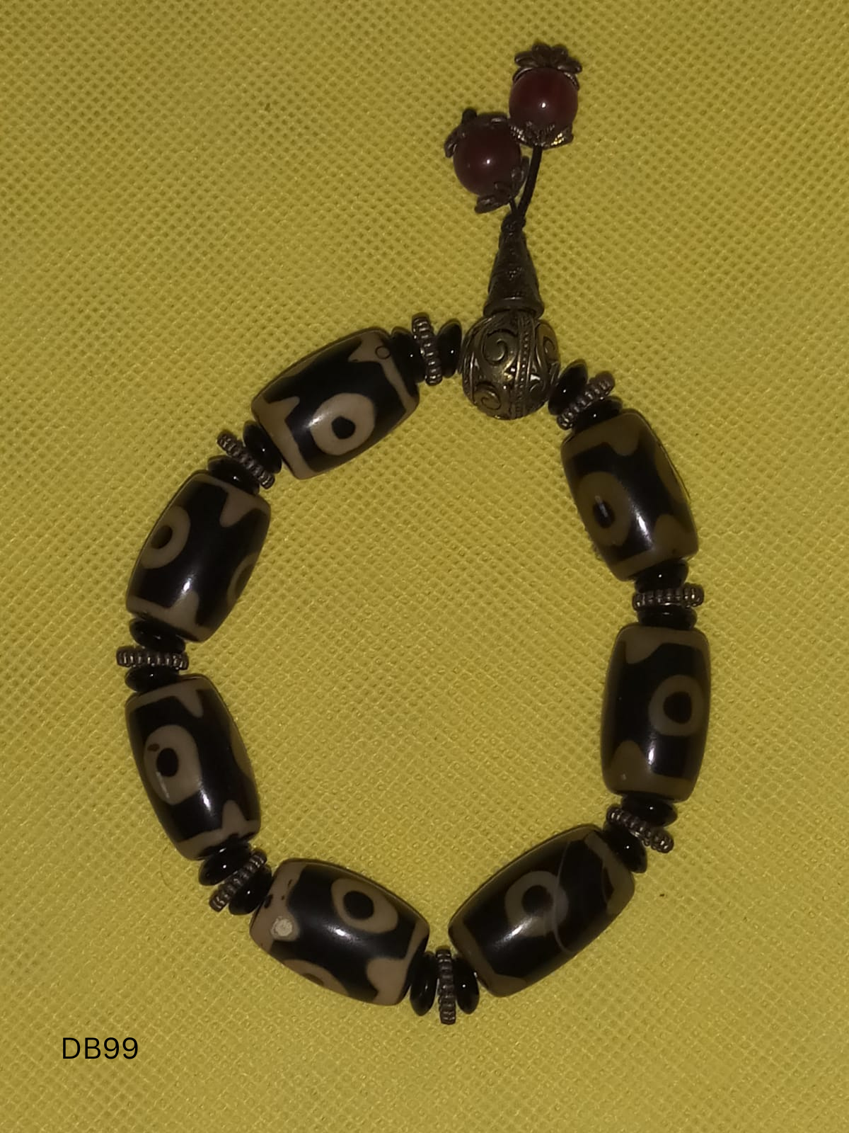 Authentic Natural Tibetan Dzi Bead Bracelet DB99