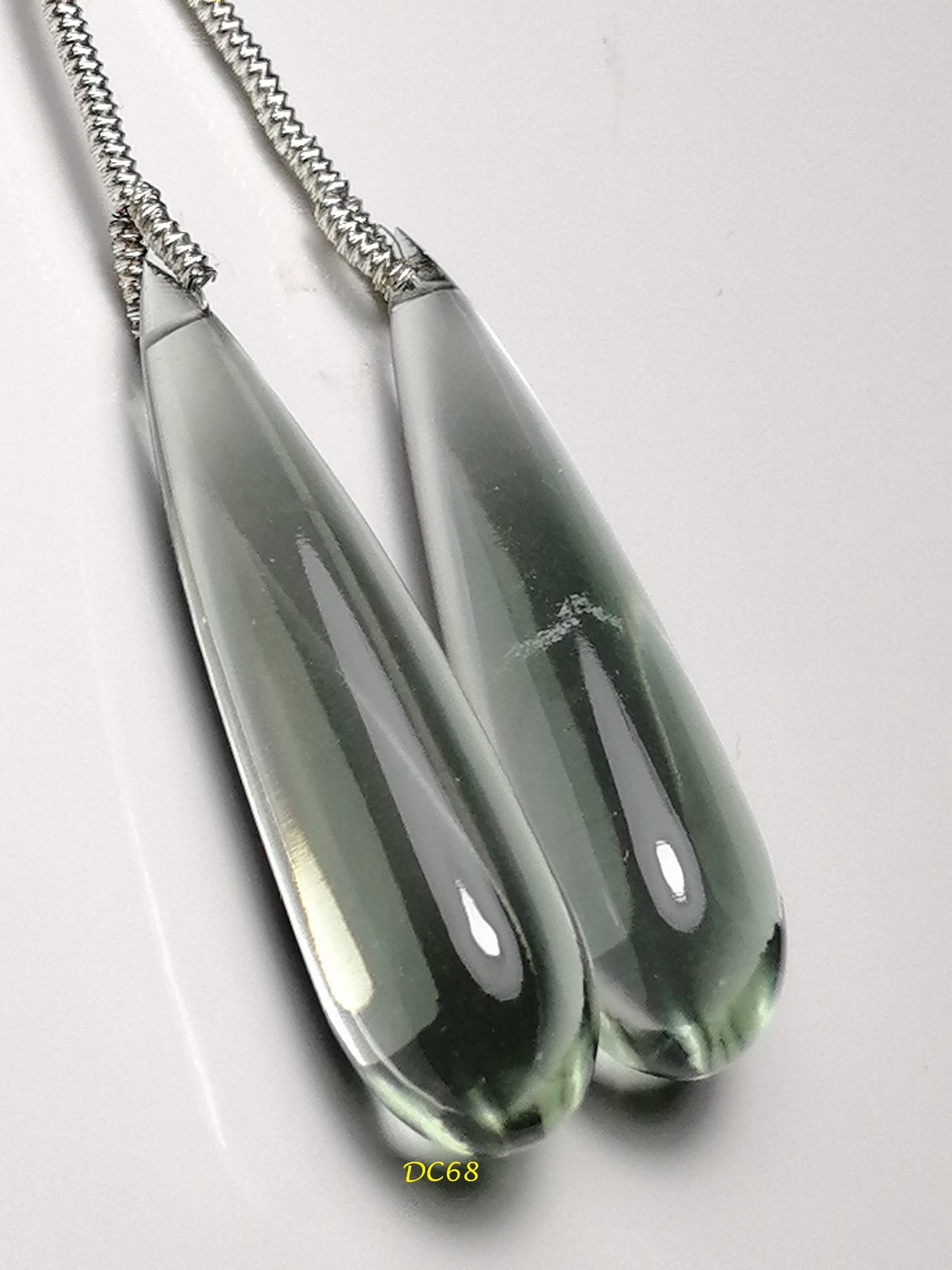 NATURAL GREEN AMETHYST BRIOLLITE DROPS