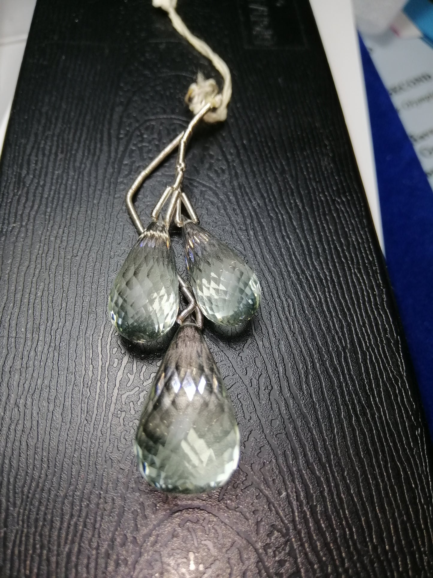 NATURAL GREEN AMETHYST BRIOLLITE DROPS