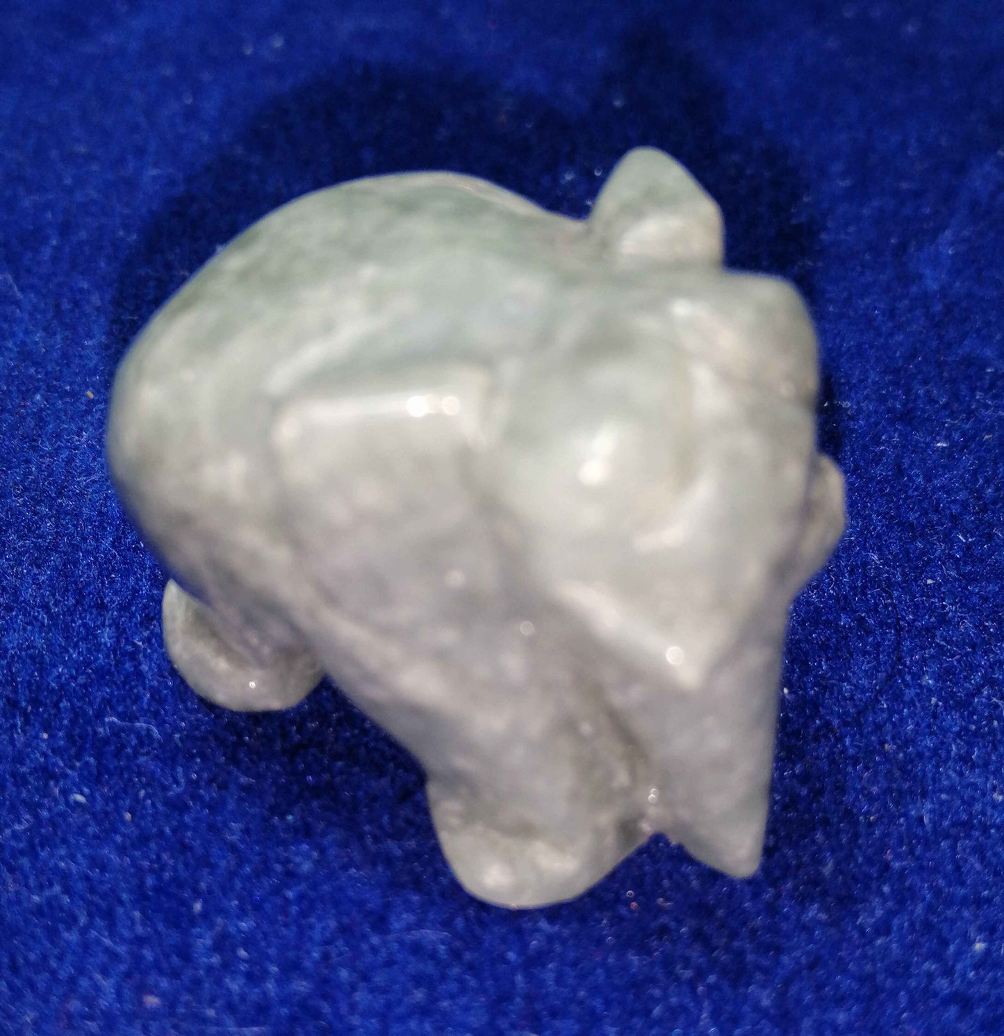 NATURAL CARVED JADE (elephant)