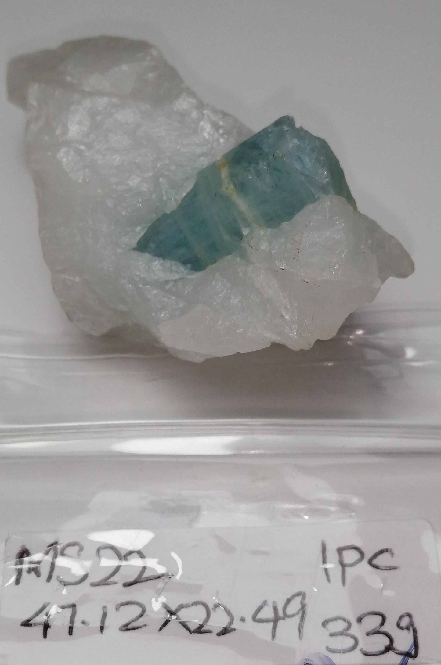 NATURAL AQUA MINERAL