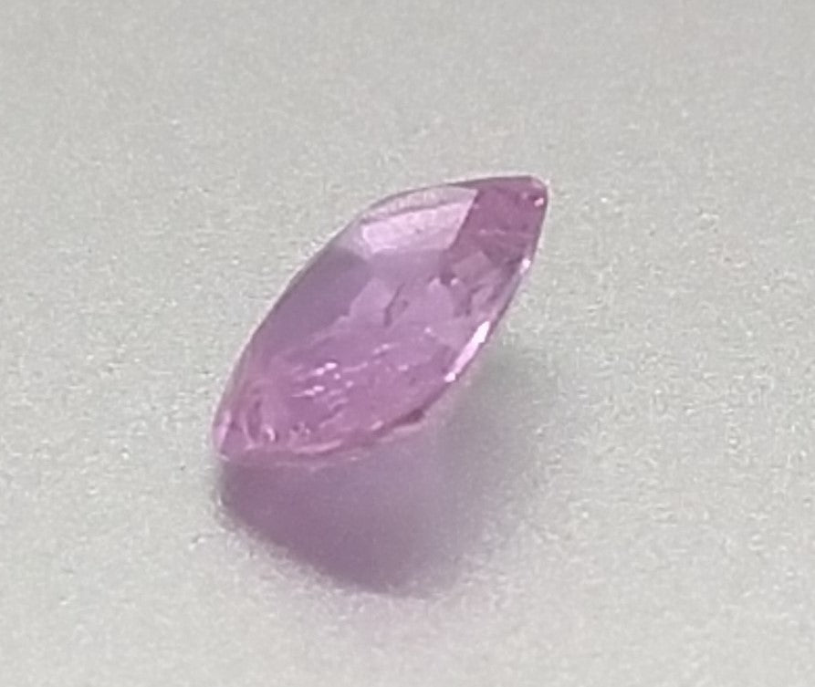 Swiss Lab Certified UNHEAT Natural Pink Sapphire 0.97cts Gemstone - Ready for Setting