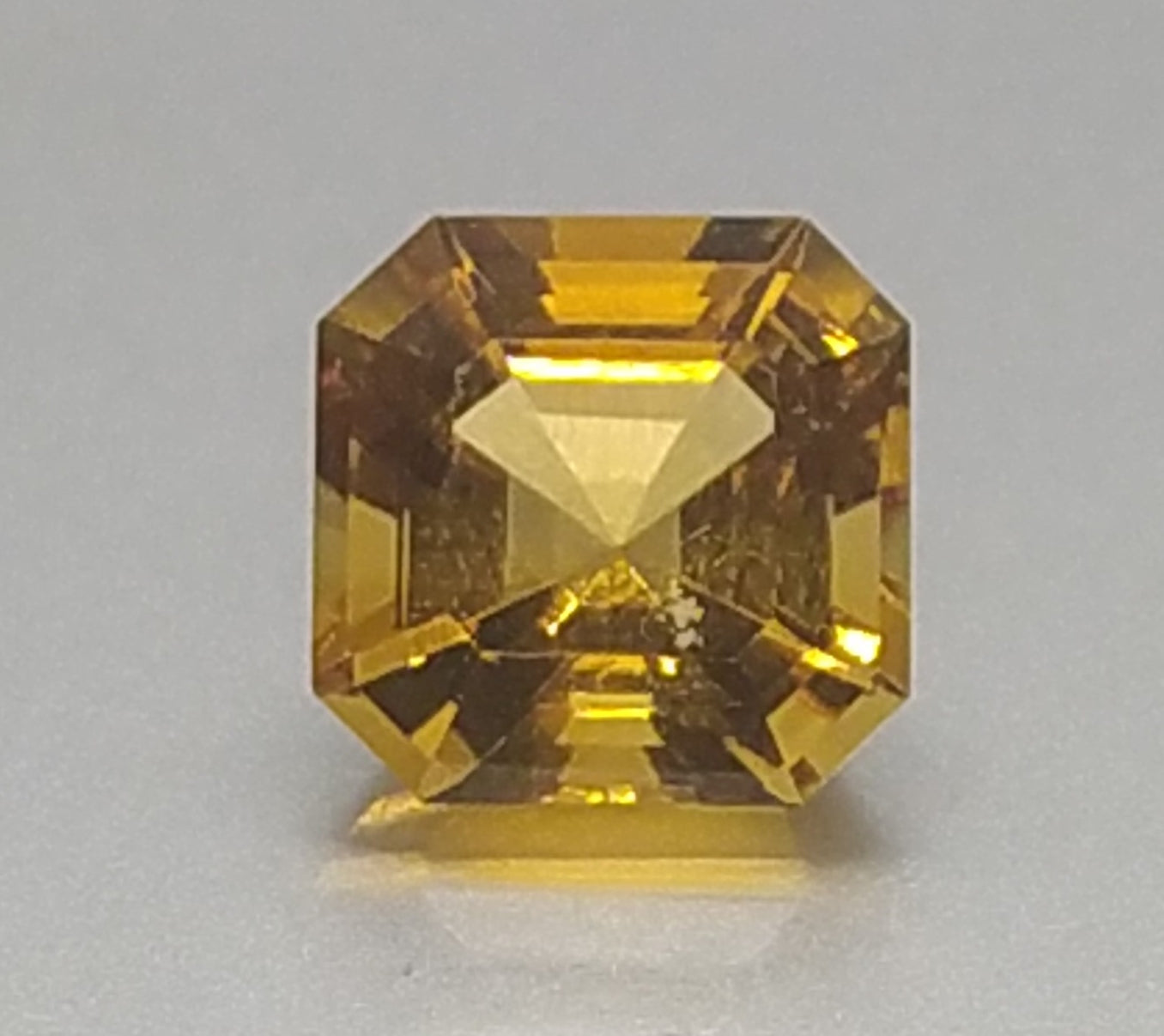 Natural Certified Citrine: Golden Radiance 4.58cts- NA23 (24)