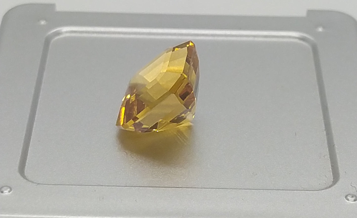 Natural Certified Citrine: Citrine Glow 9.07cts- NA24 (24)