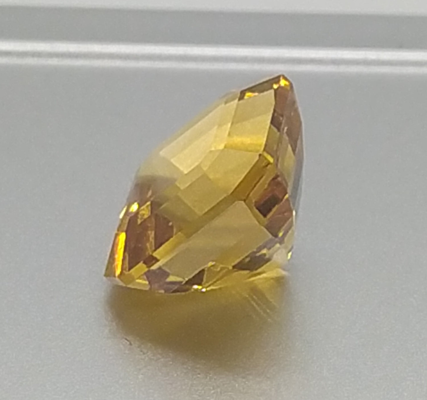 Natural Certified Citrine: Citrine Glow 9.07cts- NA24 (24)