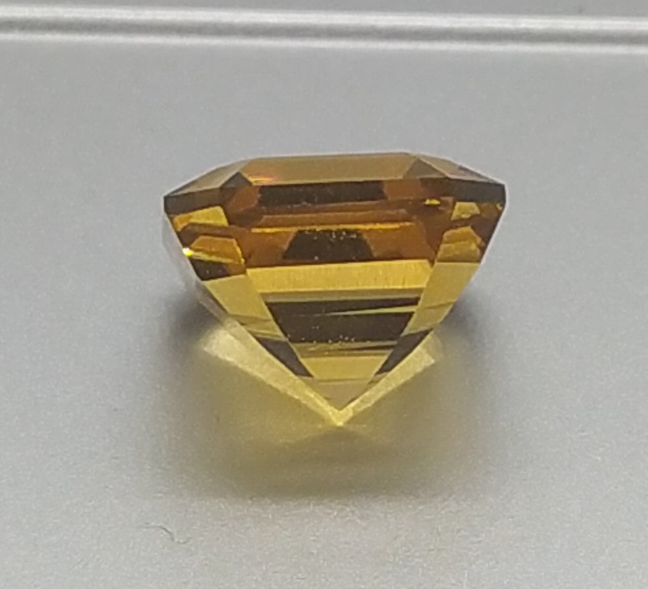 Natural Certified Citrine: Citrine Glow 9.07cts- NA24 (24)