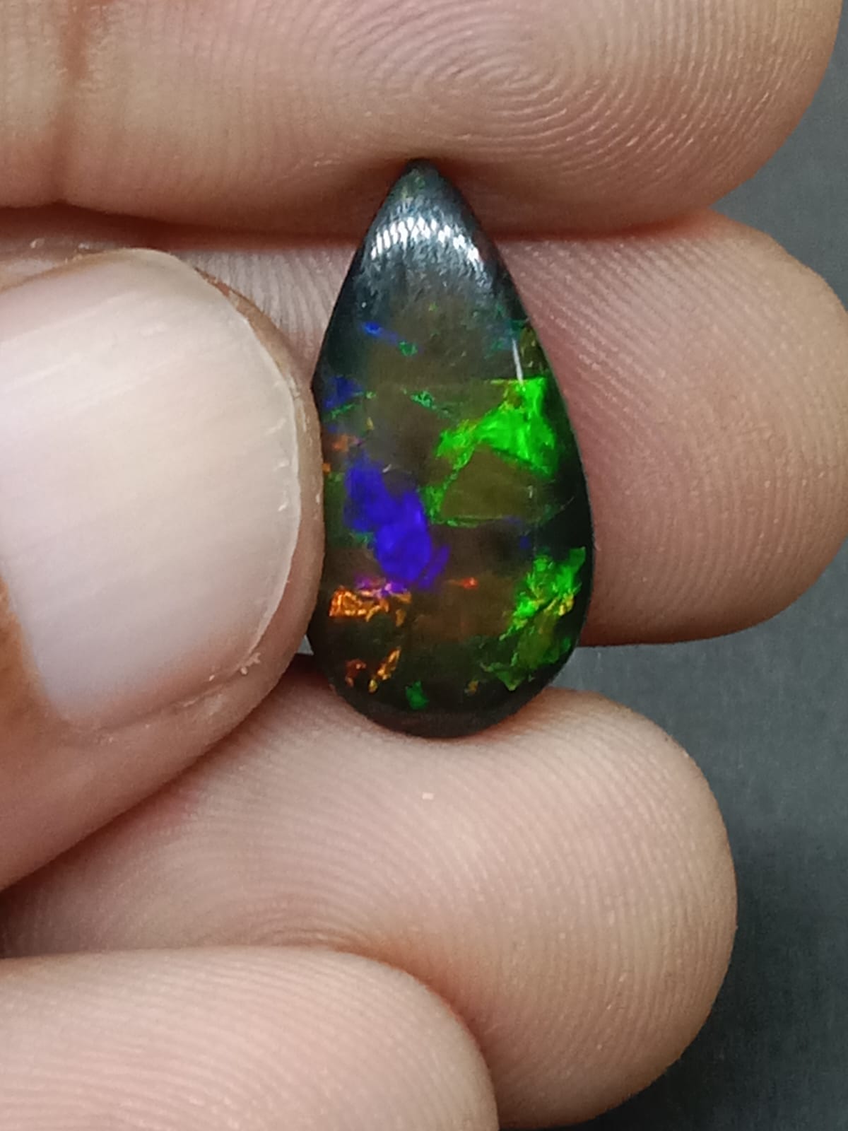 Natural Certified Black Opal: Cosmic Harmony 5.13cts- NA31 (24)