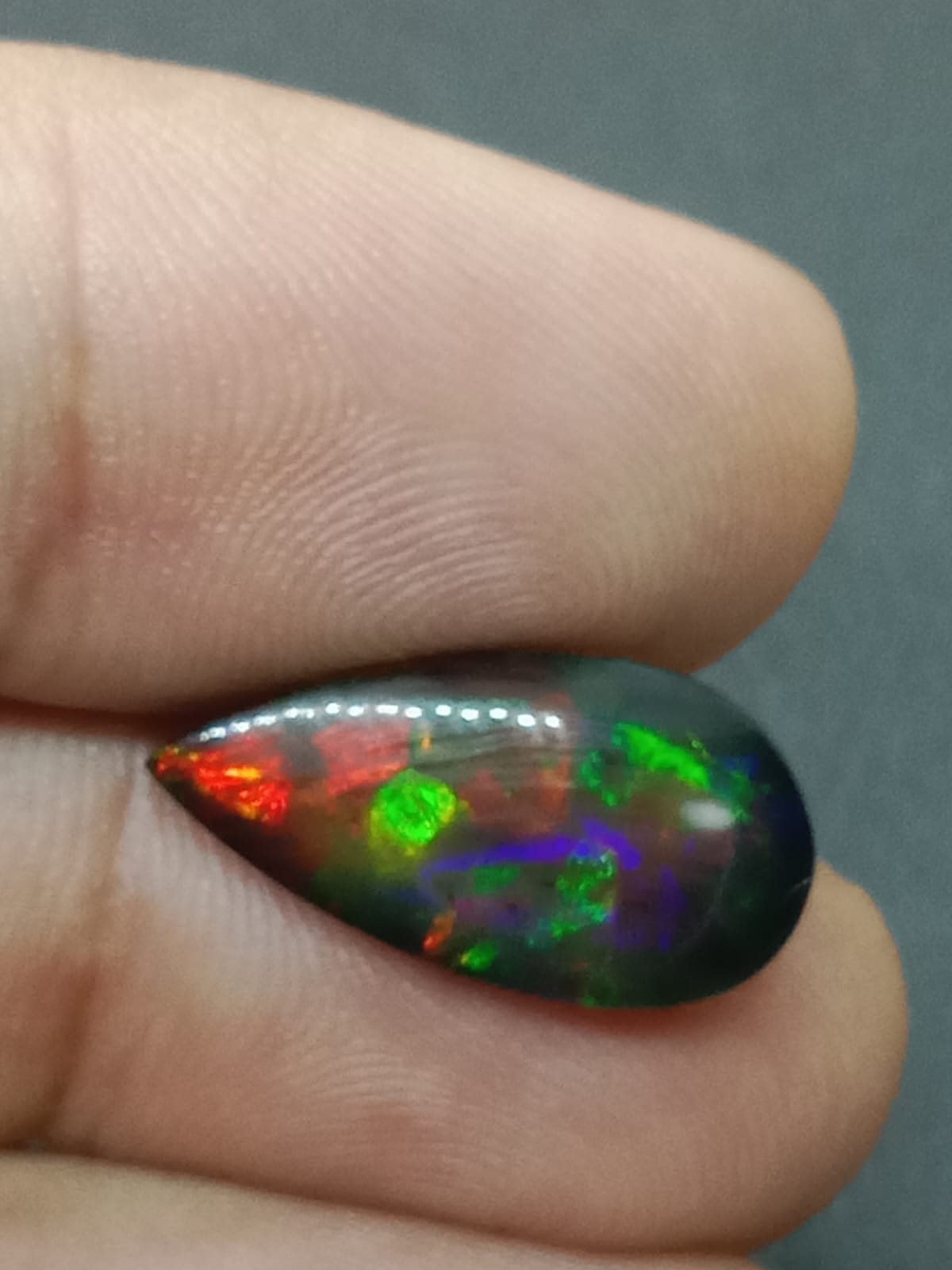 Natural Certified Black Opal: Cosmic Harmony 5.13cts- NA31 (24)