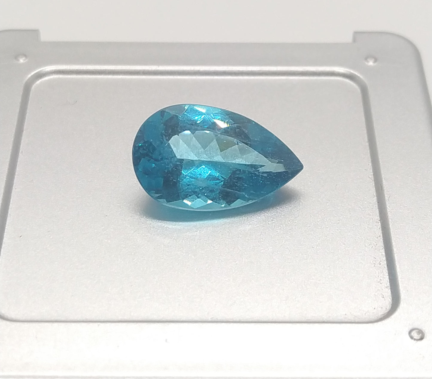 Natural Certified Apatite: Ocean’s Tear 8.77cts- NA3 (24)