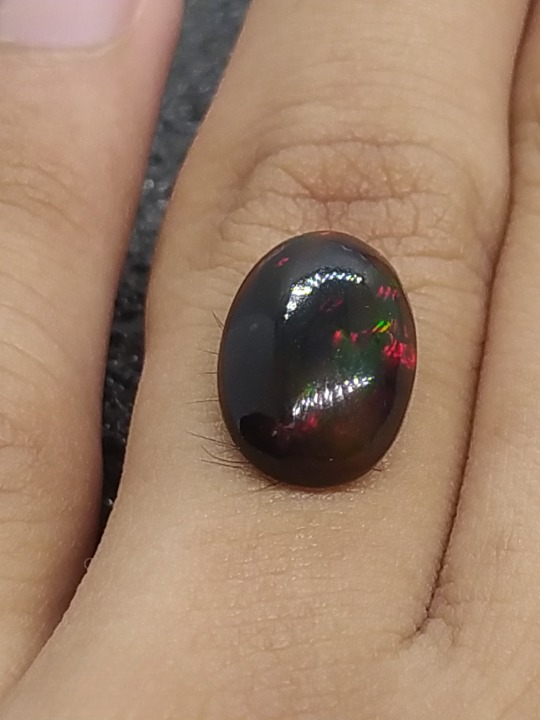 Natural Certified Black Opal: Enchanted Radiance 4.38cts- NA49 (24)