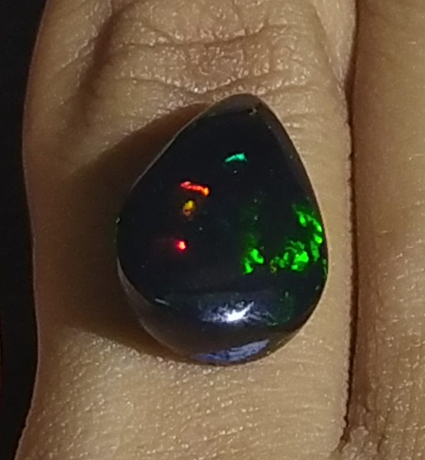 Natural Certified Black Opal:  6.73cts- Shadowfire Opal NA59 (24)