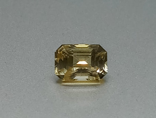 Certified 2.25cts Octagon Natural Yellow Sapphire Gemstone