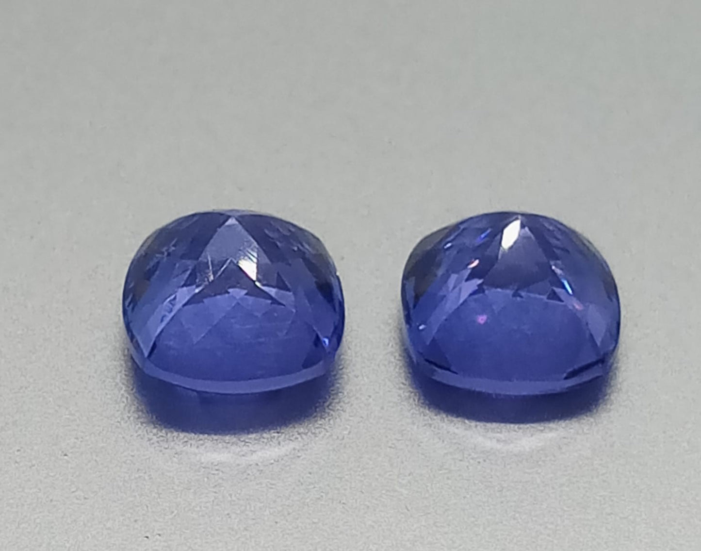 Natural Certified Pair Tanzanite: Azure Dreams 3.07 & 2.88cts- NA70 (24)