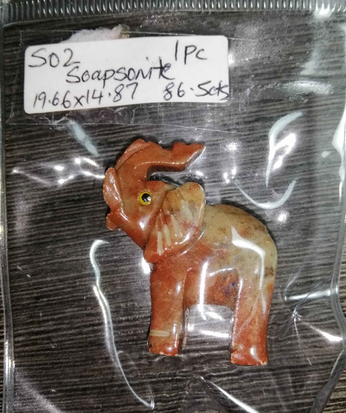 NATURAL CARVED SOAPSONITE (elephant)