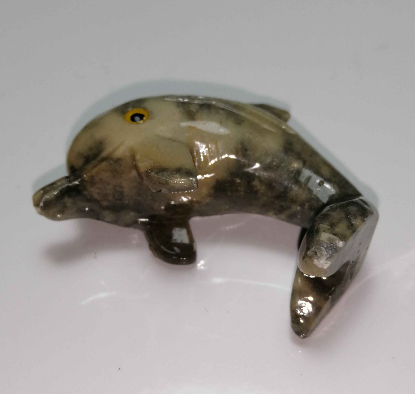 NATURAL CARVED SOAPSONITE (dolphin)