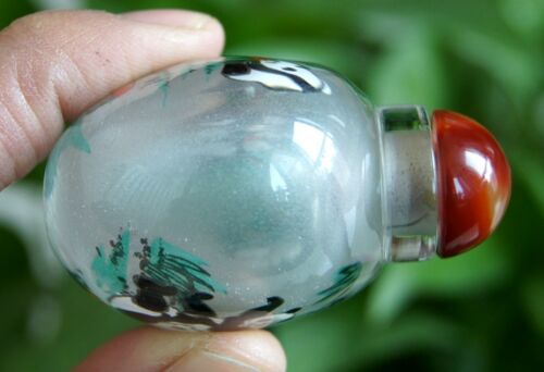 Chinese Collectible Handmade inside painted Panda glass snuff bottle