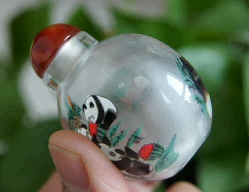 Chinese Collectible Handmade inside painted Panda glass snuff bottle