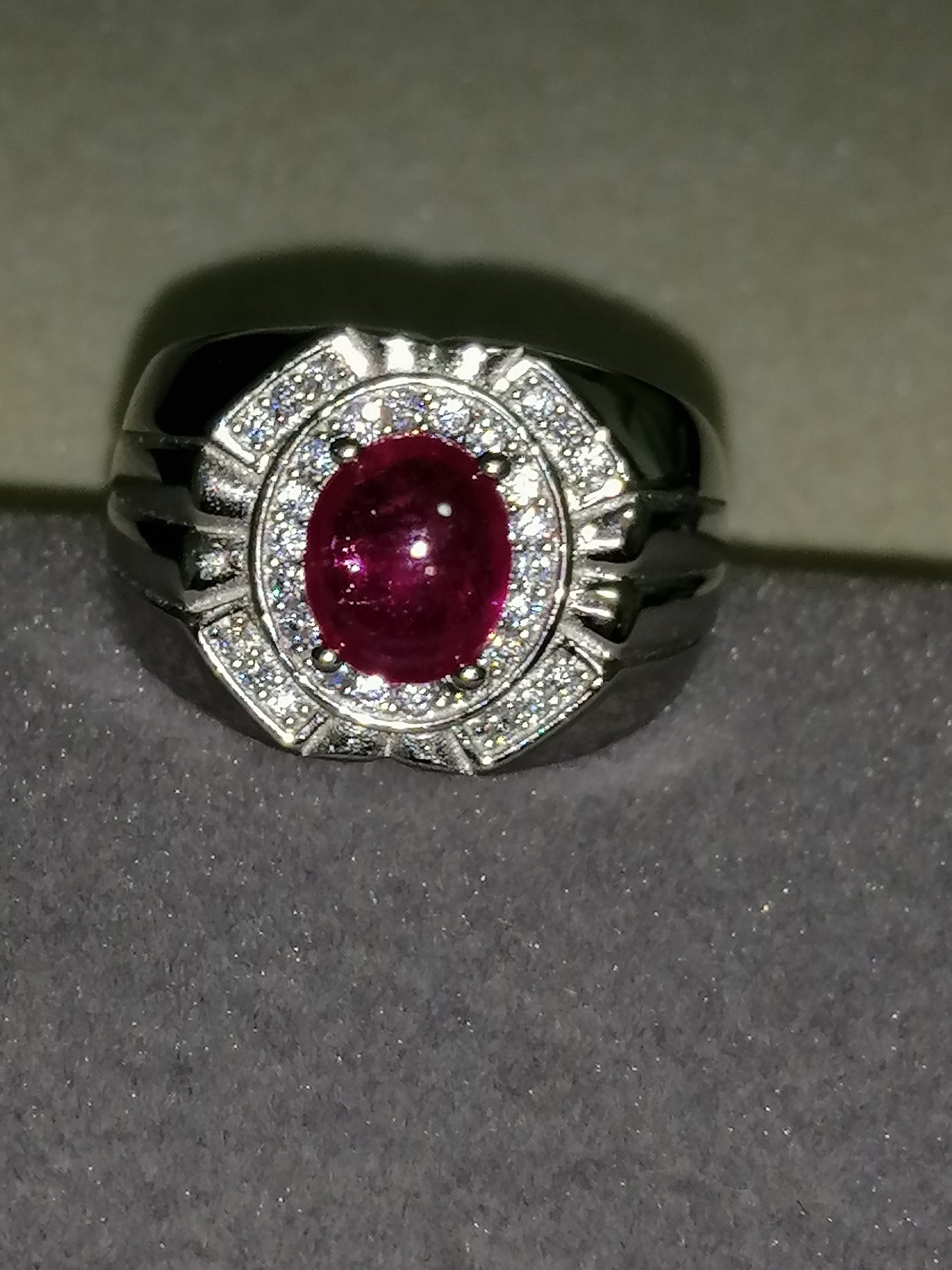 Natural SWISS LAB CERTIFIED RING with Ruby (SIZE 8.5) SR63