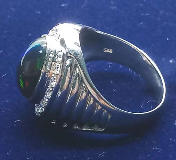 Natural SWISS LAB CERTIFIED RING with Black Opal (SIZE 10) SR77